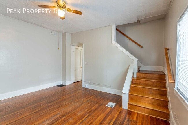 Building Photo - 1312 N 5th St
