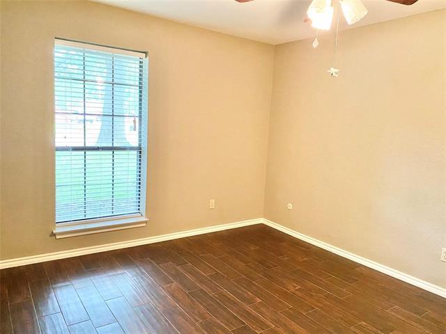 Building Photo - 2300 Alicia Ct