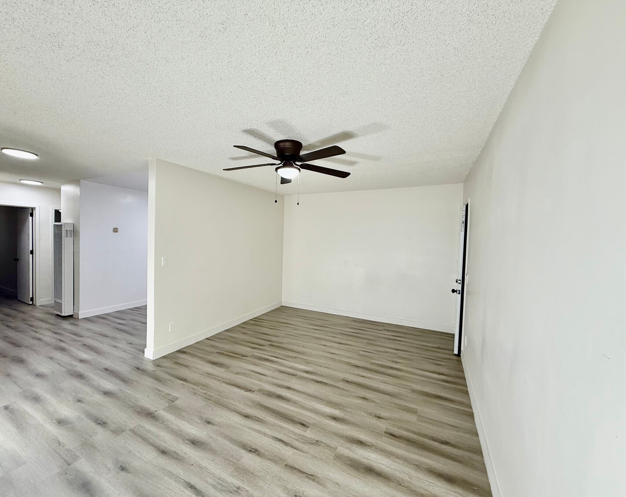 Building Photo - 5039 Alhambra Ave