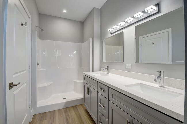 Building Photo - Frederick Isles Townhomes - Delray Beach