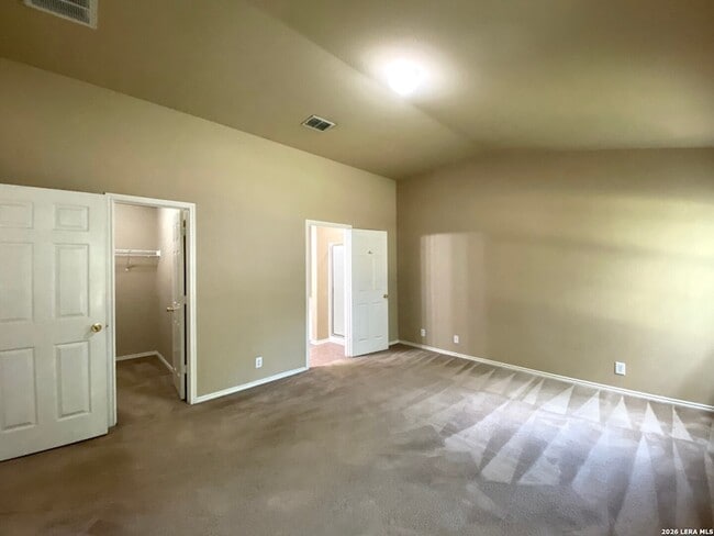 Building Photo - 13904 Belgravia Forest