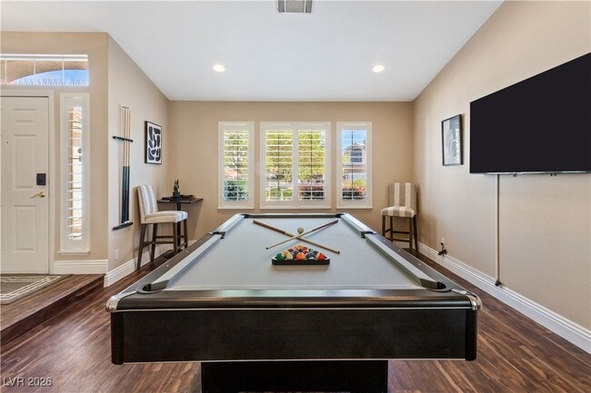 Building Photo - 905 Buffwood Ave