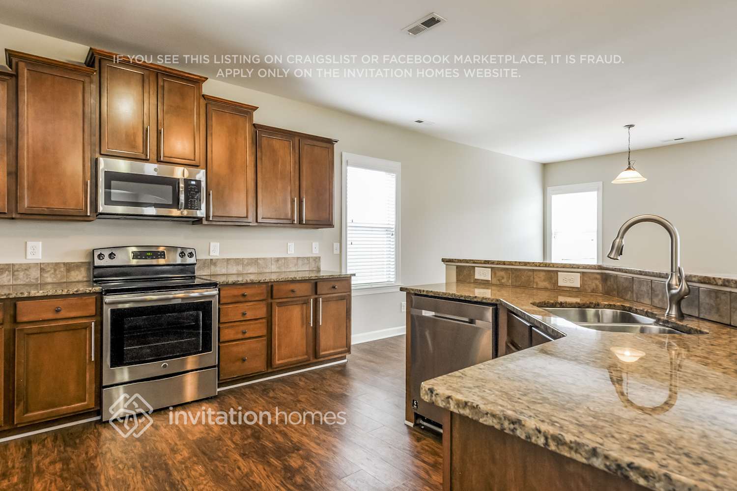 Building Photo - 85 Rolling Meadows Dr