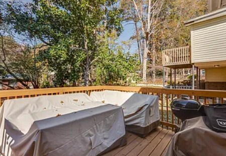 Building Photo - 2023 Jones Rd NW