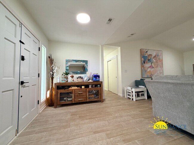 Building Photo - 102 Tanglewood Ct