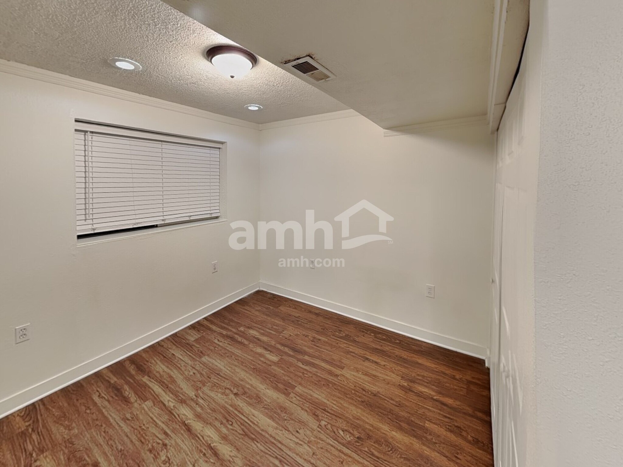 Building Photo - 3948 W 5325 S