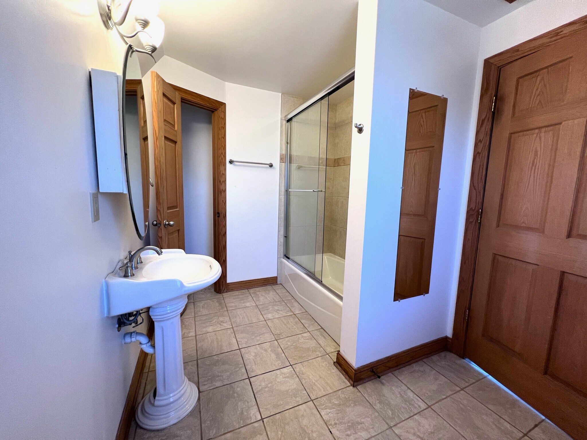 Building Photo - 1400 College Ave