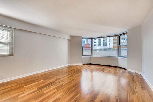 Building Photo - 535 N Michigan Ave