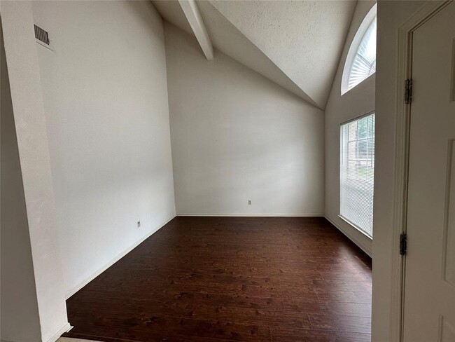 Building Photo - 3222 Settlers Way Blvd