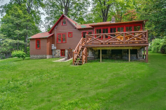 Building Photo - 16 Locust Dr
