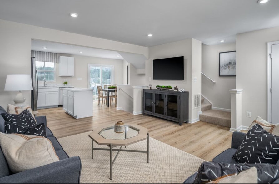 Building Photo - 5127 Stevedore Way