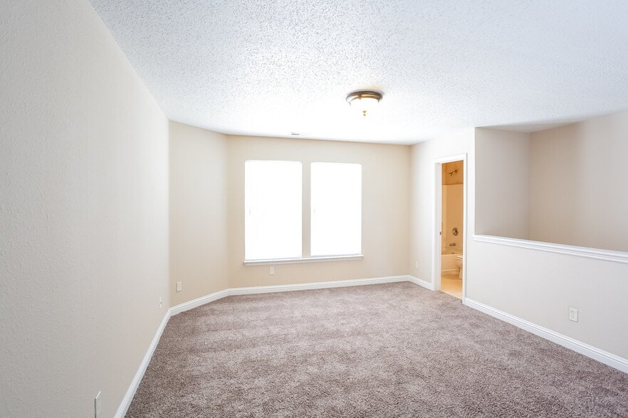 Building Photo - 12688 Justice Crossing