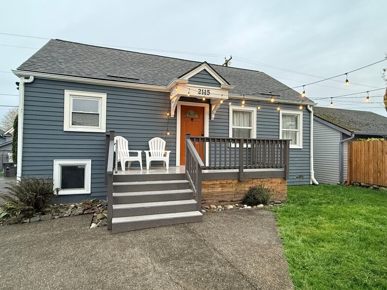 Building Photo - 2115 Wetmore Ave