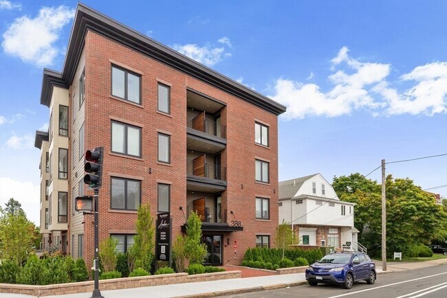 Building Photo - 386-388 Washington St