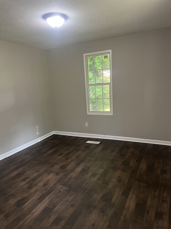 Building Photo - 1409 Bradt St