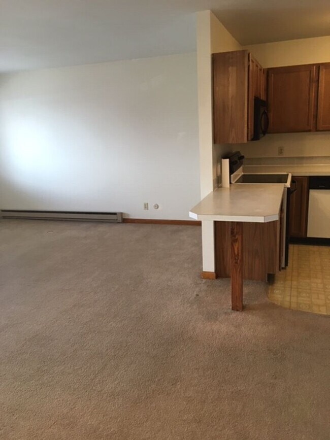 Building Photo - 1708 Erin Ct