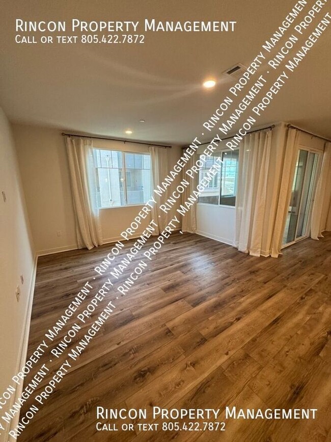 Building Photo - $500 off the First Months Rent! Modern 2-B...