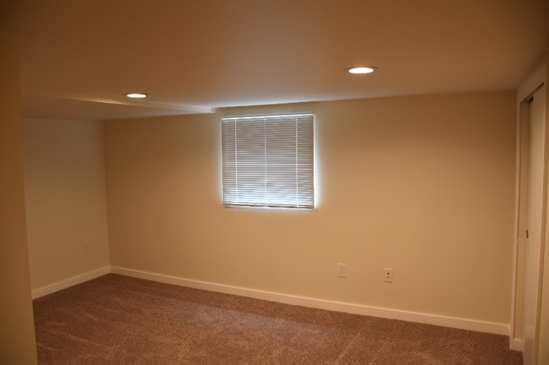 Building Photo - 8360 Wabash Ave S