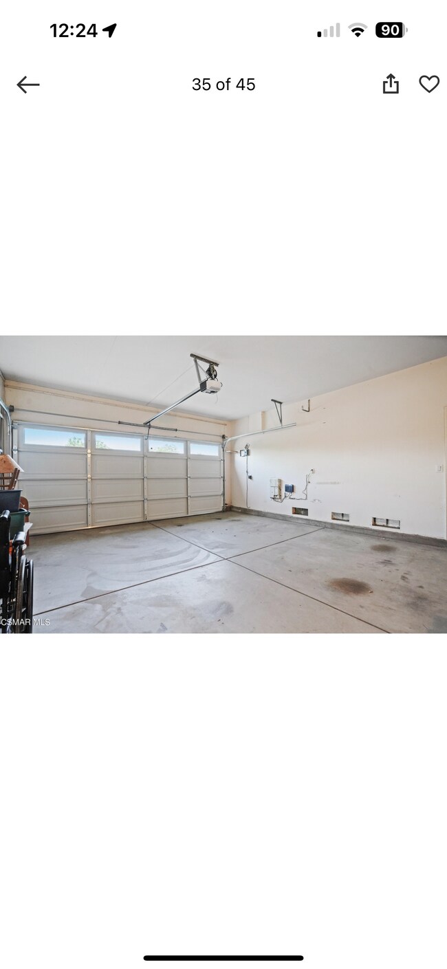 Building Photo - 4696 Via Grande