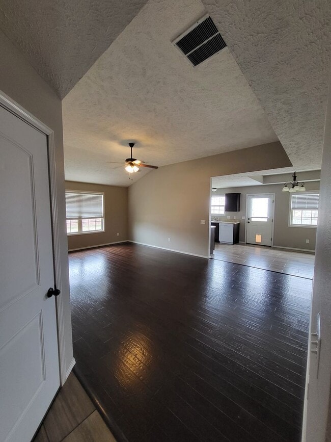 Building Photo - 1226 Montana Pl