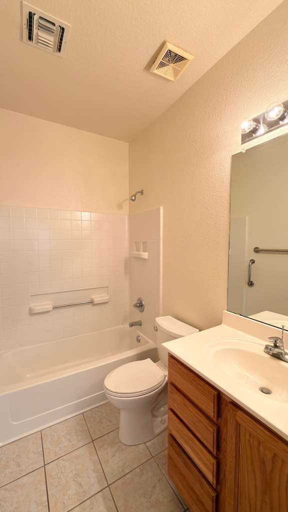 Building Photo - 10252 E Wasp Spring Dr