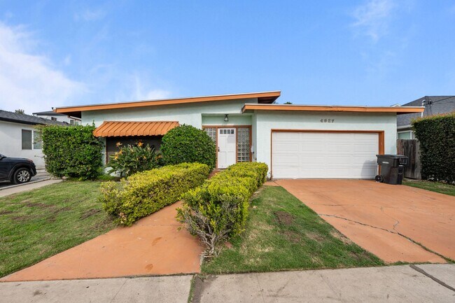 Building Photo - 4927 63rd St