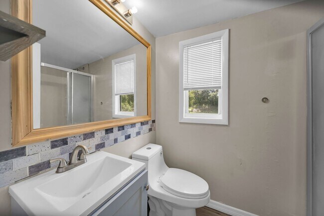 Building Photo - 2950 Packinghouse Rd