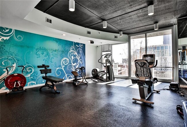 Building Photo - 860 Peachtree St NE