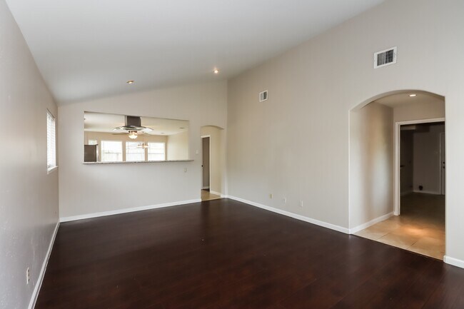 Building Photo - 3618 Quail Meadow Dr