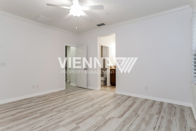 Building Photo - Beautiful Roseville Home rent ready!