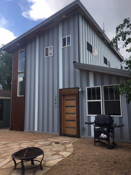 Building Photo - 2443 S Acoma St