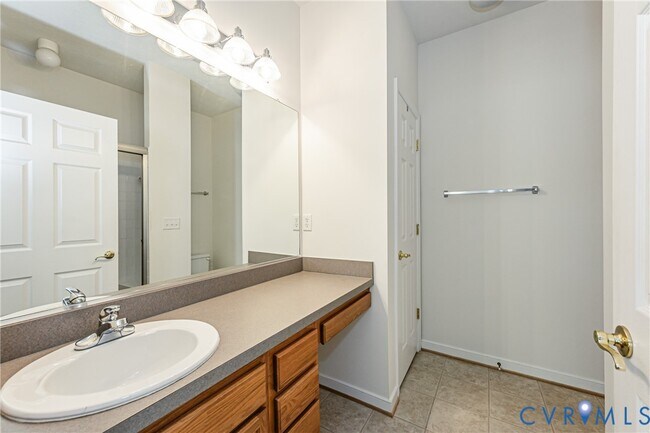 Building Photo - 7301 Norwood Pond Pl