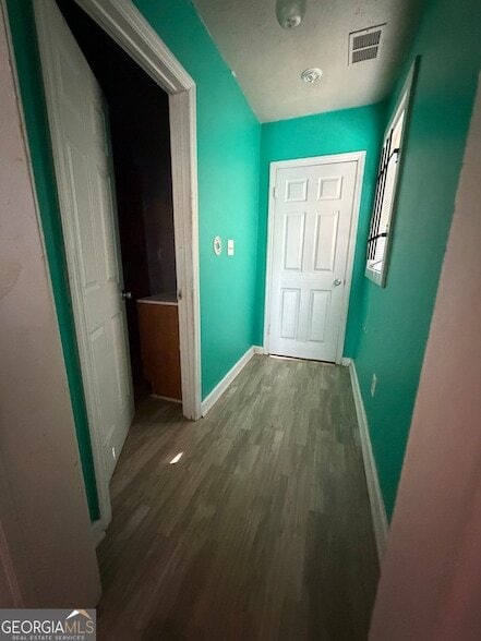 Building Photo - 2002 Chicago Ave NW