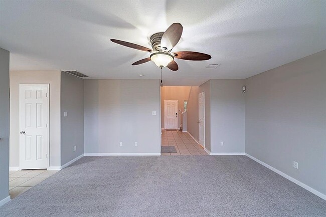Building Photo - 28877 San Bernard River Loop