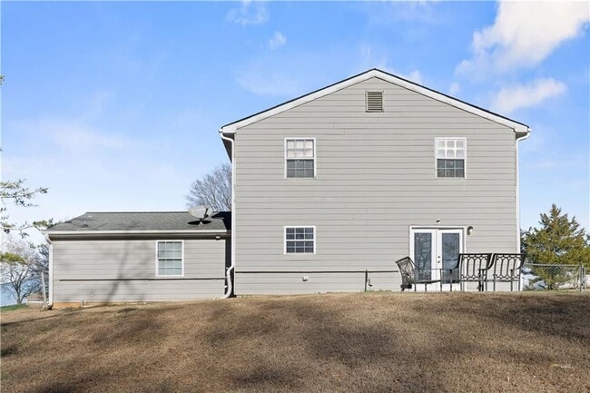 Building Photo - 284 Oak Ridge