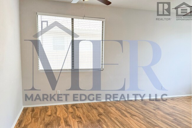 Building Photo - 4 Bed/2 Bath House in Avondale! JOIN THE W...