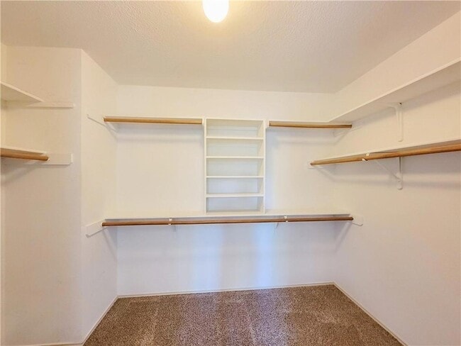Building Photo - 610 Cenizo Path