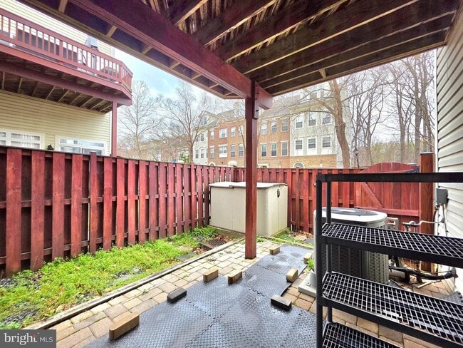 Building Photo - 5300 Arapaho Ln