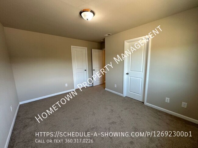 Building Photo - 3332 Juno Ct NE