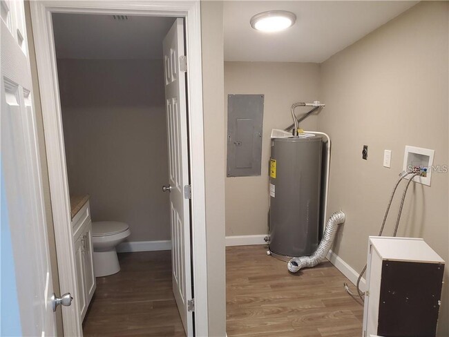 Building Photo - 391 Kentucky Ave