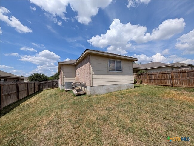 Building Photo - 3017 Lodgepole Ln