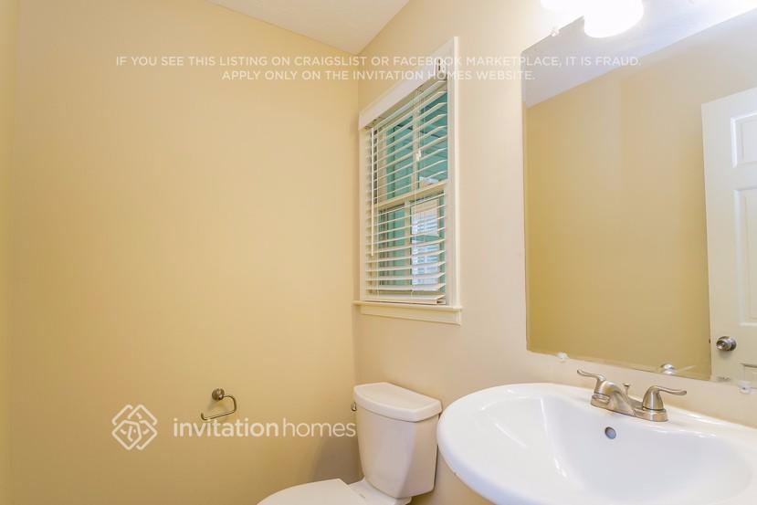 Building Photo - 3761 Apple Way