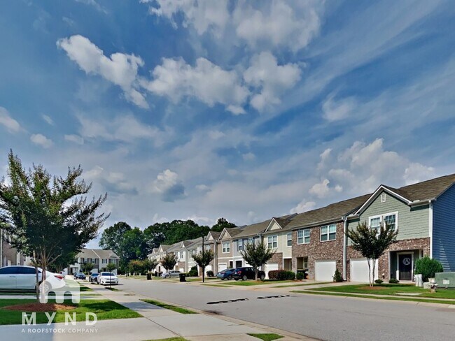 Building Photo - 11973 Fuller St