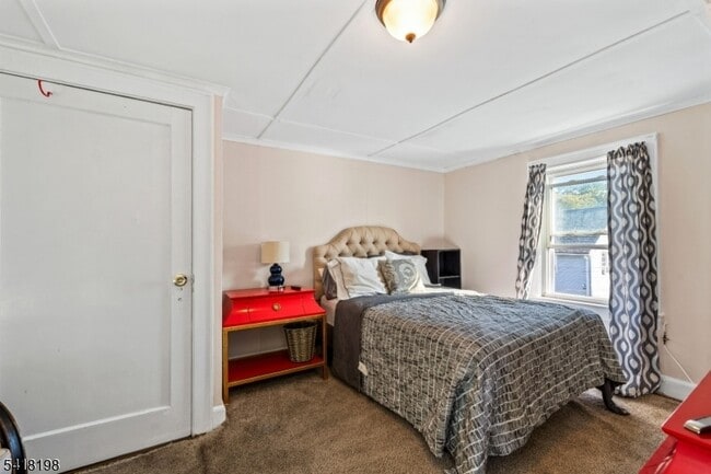 Building Photo - 120B Little Pl