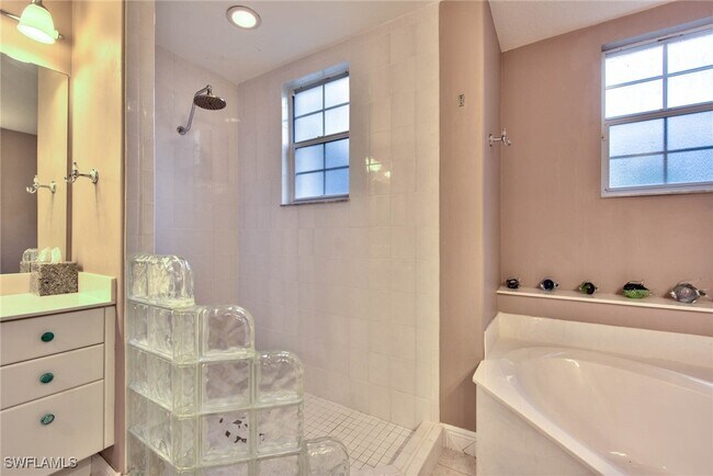 Building Photo - 638 Vintage Reserve Cir