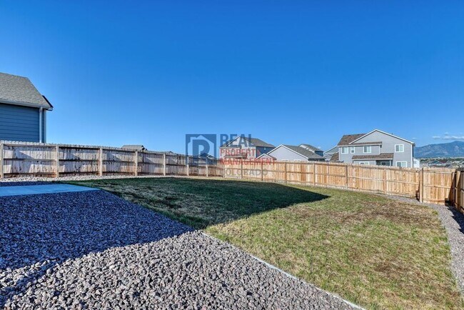 Building Photo - 6712 Skuna Dr