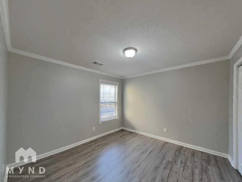 Building Photo - 3 Rockcress Ct