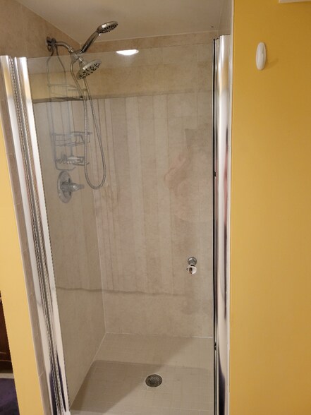 Building Photo - 6105 Arbor St