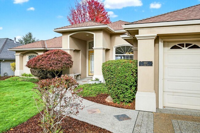 Building Photo - 460 Robert Trent Jones Blvd