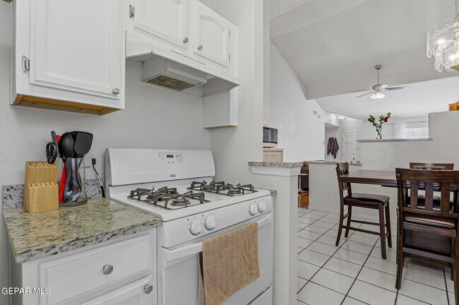 Building Photo - 11429 Chickasaw Dr